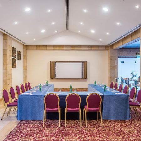 Crowne Plaza Amman, An Ihg Hotel Экстерьер фото